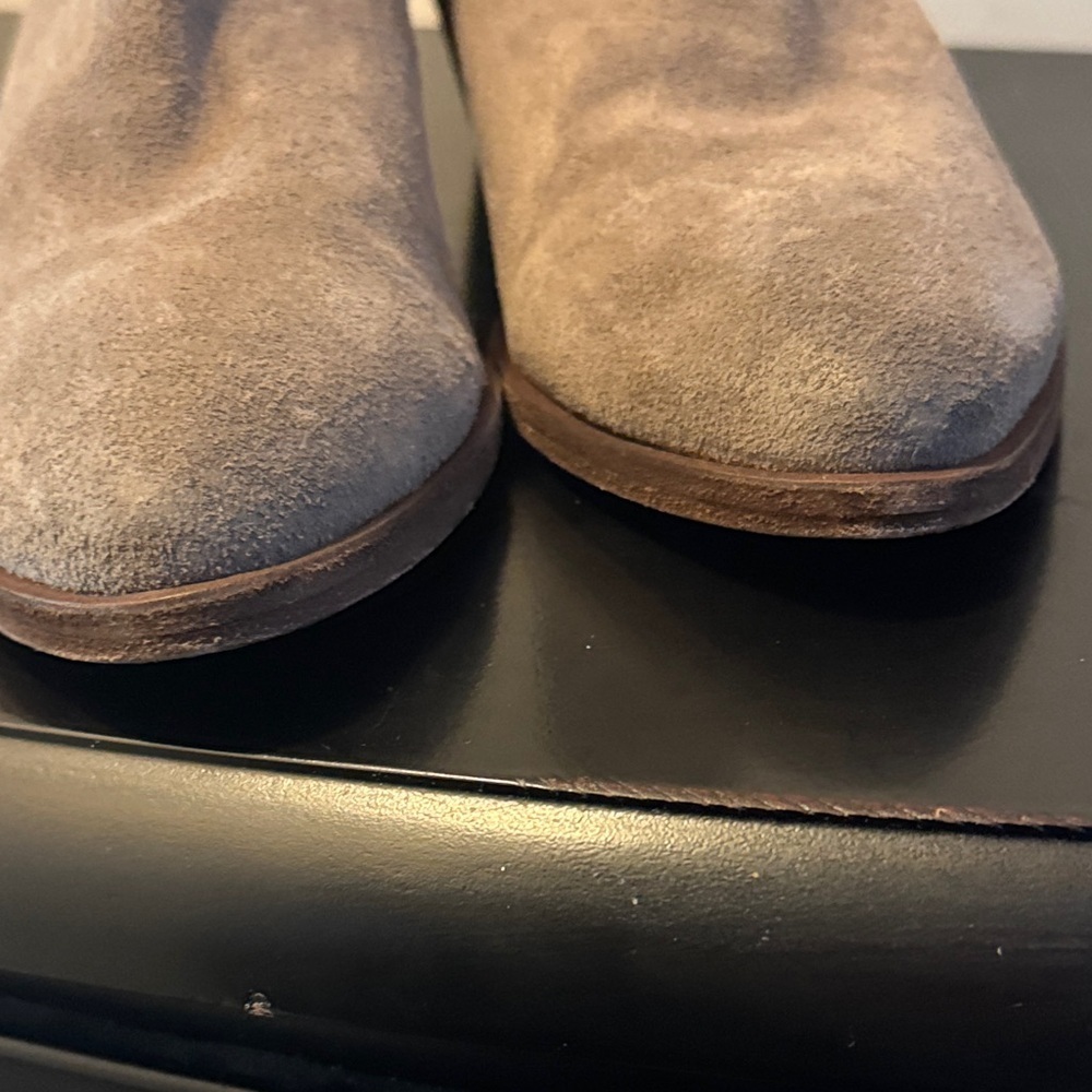 LIKE NEW Frye Taupe Suede Ankle Booties - Picture 5 of 11